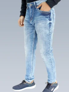 Men's Slim Fit Mid Rise Light Blue Shade Jeans.